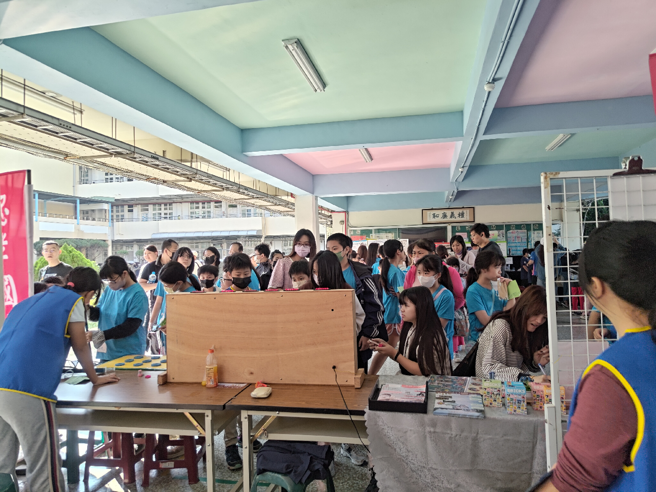 2025忠孝國小校慶教務處擺攤宣導2